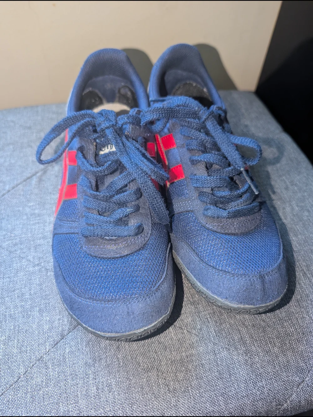 Onitsuka Tiger Ultimate 81 Blue Red Sneakers 1183A059 Women's 5.5 / Men's 4
